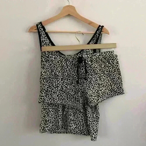 Women’s PJS set - Picture 1 of 4